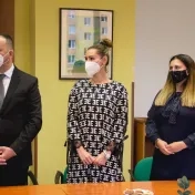 Absolventi doktorandského štúdia