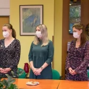 Absolventi doktorandského štúdia