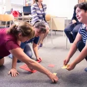 Comenius - Tréning učiteľov 1. stupňa ZŠ zameraný na integráciu matematiky a hudobnej výchovy v edukačnom procese