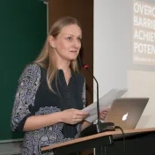 Rovnosť príležitostí detí so špeciálnymi potrebami v prístupe k vzdelaniu
