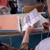 Dilemy inkluzívneho procesu v edukácii so zameraním na socializáciu osôb so špeciálnymi potrebami