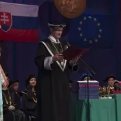 Magistri a rigorozanti