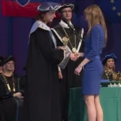 Magistri a rigorozanti
