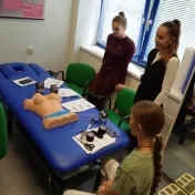 Kineziotejping v gynekológii a masáž batoliat 2022