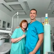 Stetnutie s absolventom stáže