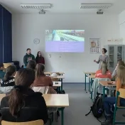 Stretnutie stážistov so študentami