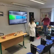 Týždeň vedy a techniky - návšteva študentov z Kolegiálneho gymnázia