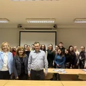 Digitalizácia rodinnej starostlivosti o seniorov