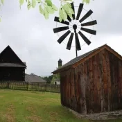 Múzeum lemkovskej kultúry, Karpatská drevená cesta, Svidnícky skanzen a festival