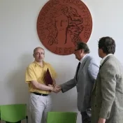 Ústav rómskych štúdií