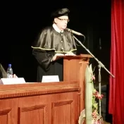 Udelenie čestného titulu