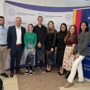 Mgr. Melnyk počas prednášky spoločnosti KPMG (v roku 2025) Mgr. Melnyk počas prednášky spoločnosti KPMG (v roku 2025)