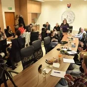 Hybridný workshop - pedagógovia a študenti spolu pracujú na cieľoch projektu KEGA 002PU-4/2025