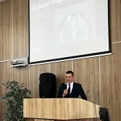 Prednáška spoločnosti Partners, Richard Wagner (v roku 2025) Prednáška spoločnosti Partners, Richard Wagner (v roku 2025)