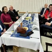 prof. Ing. Dr. Róbert Štefko, Ph.D. počas 25. výročia založenia Katedry ekonomiky FPEDAS Žilinskej univerzity v Žiline (v roku 2025) prof. Ing. Dr. Róbert Štefko, Ph.D. počas 25. výročia založenia Katedry ekonomiky FPEDAS Žilinskej univerzity v Žiline (v roku 2025)