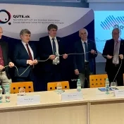 slávnostné otvorenie