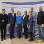 doc. Rovňák, Dr. Matijová, doc. Jenčová, Dr. Miškufová, Dr. Vravec a Dr. Korečko s Ing. Lukášom Nemergutom (spoločnosť Partners Group) (v roku 2026)