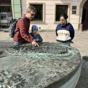Mrigakshi Borthakur, Branislav Švorc (sprievodca)