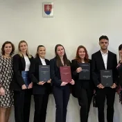 doc. Vašaničová počas štátnych skúšok v akademickom roku 2025/2026 (v roku 2026)