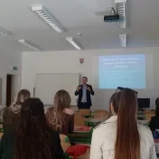dr hab. Mariusz Ruszel z poľskej Rzeszow University of Technology na Erasmus+ mobilite na FMEO