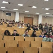 Prednáška odborníkov z praxe spoločnosti KPMG