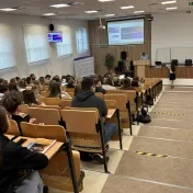 Prednáška odborníkov z praxe spoločnosti Accenture (v roku 2026)