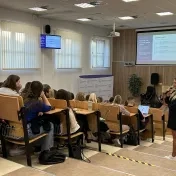 Prednáška odborníkov z praxe spoločnosti Accenture (v roku 2026)