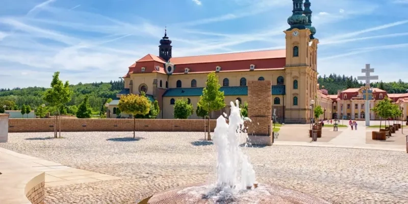 Sedemnásta púť Gréckokatolíckej teologickej fakulty PU v Prešove na VELEHRAD spojená s poznávacím zájazdom MORAVY a účasťou na metropolitnej púti  Gréckokatolíckej cirkvi 07. – 09. máj 2026