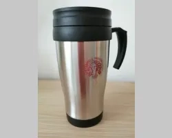 Kovový termohrnček