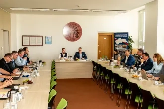 Rektori diskutovali o vecnom zámere pripravovaného vysokoškolského zákona.  Štátny tajomník: Má byť evolučný, nie revolučný