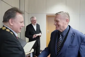 Pri príležitosti životného jubilea sa rektor stretol so zamestnancami univerzity