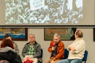 Do Prešova prišiel 17. november oneskorene: Prichádzali tu vlakmi študenti, ktorí nás prišli prebudiť