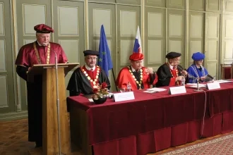 Popredný nemecký historik Bosbach získal  čestný doktorát Prešovskej univerzity