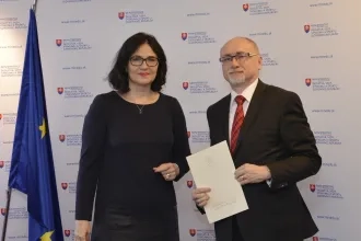 Prof. René Matlovič vymenovaný za člena výkonnej rady Slovenskej akreditačnej agentúry pre vysoké školstvo
