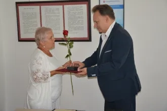 Poďakovanie za dlhoročnú prácu odchádzajúcim zamestnancom