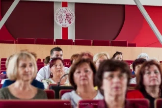 Slávnostné promócie študentov Univerzity tretieho veku