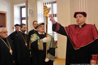 Udelenie titulu doctor honoris causa