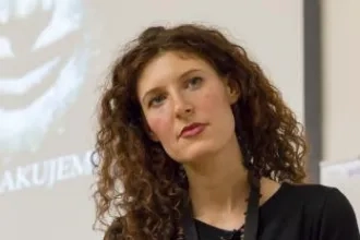 Dr. Lisa Giombini