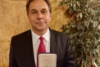 Ocenenie pre prof. PhDr. Petra Kášu, CSc.