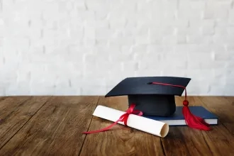 Slávnostné promócie Bc. a PhD. - október 2025