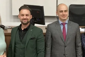 Prednáška odborníkov z praxe v oblasti financií, investovania a bankovníctva