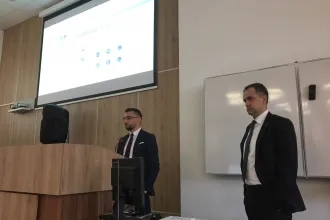 Odborná prednáška "Investovanie v banke"