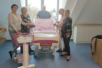 Inštruktáž k obsluhe pôrodnej postele