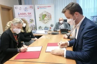 Memorandum o vzájomnej spolupráci medzi FZO PU v Prešove a nemocnicami skupiny Agel SK