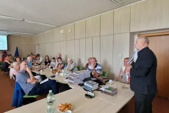 Stretnutie so Společností přátel Podkarpatské Rusi a prezentácia publikácie Divadlo Alexandra Duchnoviča v prekladoch Jaroslava Sisáka