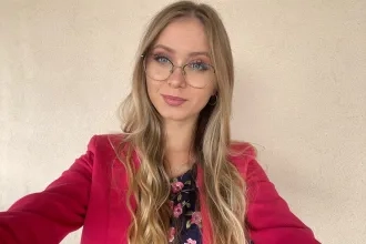 Emily Eštoková