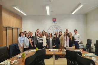 Spoločná fotografia účastníkov workshopu KEGA